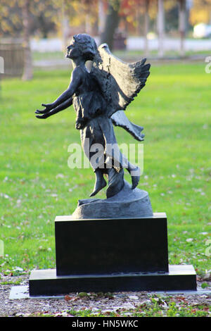 Angelo Statua in Iowa City Park, a Iowa City, Iowa Foto Stock