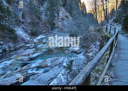 Il sentiero delle cascate di Bad Gastein in inverno. Austria Salisburghese, L'Europa. Foto Stock
