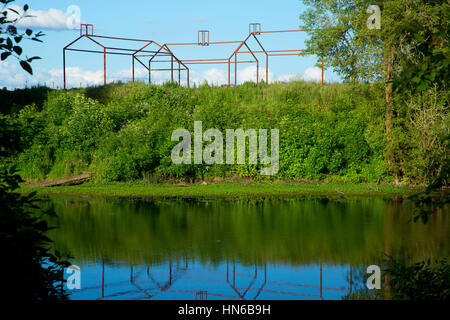 Ghost missione missione dal lago, Willamette Missione del Parco Statale di Marion County, Oregon Foto Stock