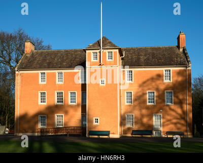 Pittencrief House Museum in Pittencrieff Park Dunfermline Fife Scozia Scotland Foto Stock