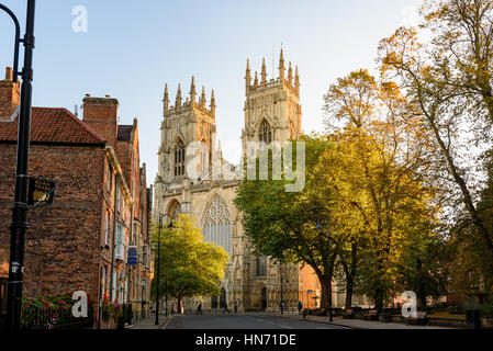 York Minster cattedrale in Inghilterra è la più grande cattedrale gotica del nord Europa. Foto Stock