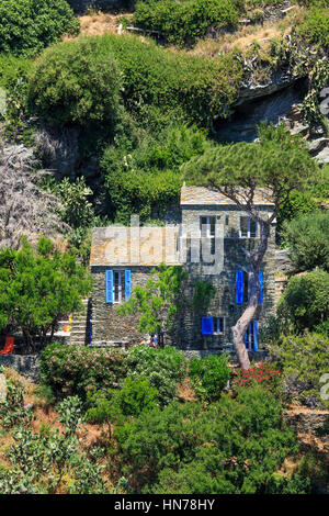 Vista del villaggio di Nonza, Cap Corse ,Corsica, Francia Foto Stock