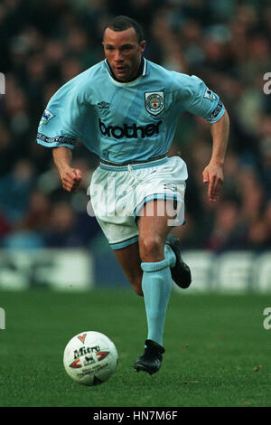 TERRY PHELAN Manchester City FC 14 Febbraio 1994 Foto Stock