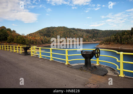 Polonia, Bassa Slesia, Pilchowice, Pilchowickie lago dalla diga Pilchowice Foto Stock