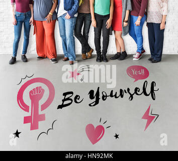 Il femminismo di uguaglianza di donne di fiducia a destra Foto Stock