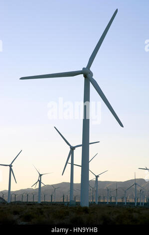 Mulini a vento in Palm Desert vicino a Palm Springs Foto Stock