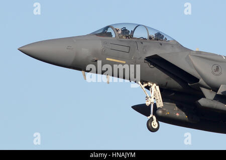 Close up del naso di un 48th Fighter Wing F-15E atterraggio a RAF Lakenheath durante il Natale battenti nel 2014. Foto Stock