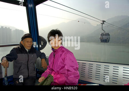 Hong Kong Cina, 04 Dicembre 2006: skyrail Hongkong Foto Stock