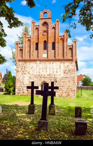 Villaggio Chiesa in Zützen, Brandeburgo, Germania Foto Stock