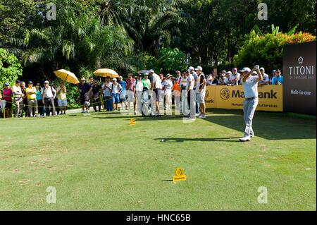 Kuala Lumpur, Malesia. Xi Febbraio 2017. David LIPSKY(R, USA) nella foto durante il giorno tre del 2017 Campionato Maybank Malaysia a Saujana Golf and Country Club a febbraio 11, 2017 a Kuala Lumpur, Malesia. Credito: Chris JUNG/Alamy Live News Foto Stock