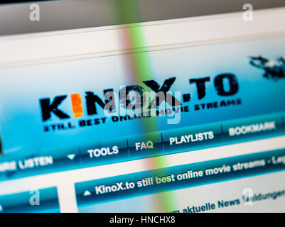 Kinox, Kinox.a, Tedesco illegale nella pagina di streaming, copyright, home, logo, internet, schermata Foto Stock