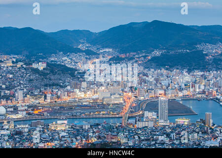 Panorama, panoramica, townscape, di Nagasaki, Giappone. Foto Stock