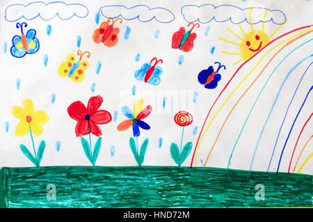 Multicolori disegno infantile con rainbow farfalle e fiori Foto Stock