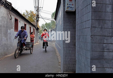 Il triciclo, bike, Mao'er Hutong,Beijing, Cina Foto Stock