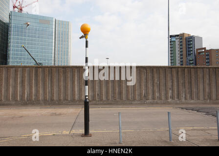 Vista ravvicinata della tipica strada di Londra Foto Stock