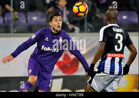 Firenze, Italia. Xi Febbraio, 2017. A.c.f. La Fiorentina di Federico Chiesa in azione durante il campionato italiano di una partita di calcio A.c.f. Fiorentina vs Udinese al Artemio Franchi Stadium. ACF Fiorentina win over Udinese con il punteggio di 3-0. Credito: Giacomo Morini/Pacific Press/Alamy Live News Foto Stock