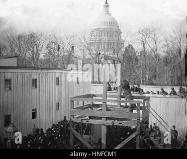 HENRY WIRZ (1823-1865) Confederate officer e il comandante della prigione di Andersonville in Georgia è eseguito presso la vecchia prigione del Campidoglio , Washington, 10 novembre 1865 Foto Stock