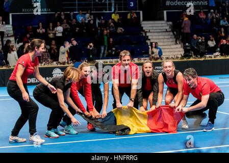 Bucarest, Romania. 12 Feb, 2017. 12 febbraio 2017: Belgio team durante la Fed Cup by BNP 2017 gioco tra la Romania e il Belgio presso la Sala Polivalenta, Bucuresti, Romania ROU. Copyright: Cronos/Catalin Soare Credito: Cronos Foto/Alamy Live News Foto Stock