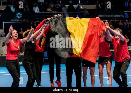 Bucarest, Romania. 12 Feb, 2017. 12 febbraio 2017: Belgio team durante la Fed Cup by BNP 2017 gioco tra la Romania e il Belgio presso la Sala Polivalenta, Bucuresti, Romania ROU. Copyright: Cronos/Catalin Soare Credito: Cronos Foto/Alamy Live News Foto Stock