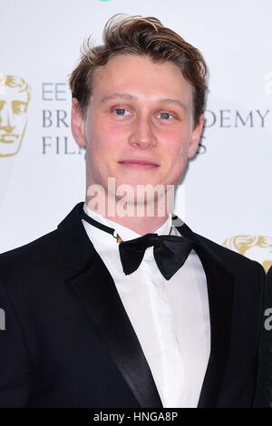 George Mackay in sala stampa durante l'EE British Academy Film Awards tenutosi presso la Royal Albert Hall, Kensington Gore, Kensington, Londra. Stampa foto di associazione. Picture Data: domenica 12 febbraio 2017. Vedere PA Storia SHOWBIZ Baftas. Foto di credito dovrebbe leggere: Ian West/PA FILO Foto Stock
