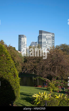 Ufficio moderno blocchi visto dal Boston Common Boston Massachusetts New England usa Foto Stock