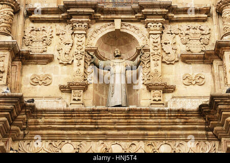 La Paz - la capitale governativi della Bolivia. Paesaggio urbano - Plaza San Francisco - architettura dettaglio chiesa de San Francisco Foto Stock