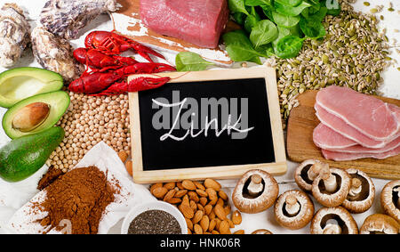 Gli alimenti più in alto in Zink. Una dieta salutare mangiare. Vista superiore Foto Stock