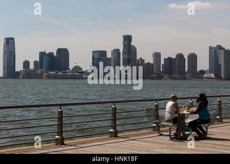 Pier 45, Fiume Hudson ParkAug, 2016. La città di New York, U.S.A. Foto Stock