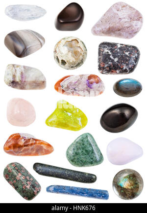 Raccolta di vari burattati pietre minerali - labradorite, tholeiite, tholeite, eclogite, riolite, jadeite, morganite, petalite, castorite, cianite, Foto Stock