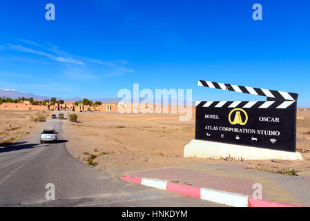 Ouarzazate, Marocco - Jan 4, 2017: ingresso ad Atlas Corporation Studios è film studio. Area di Ouarzazate è film-making posizione, dove il Marocco bigg Foto Stock