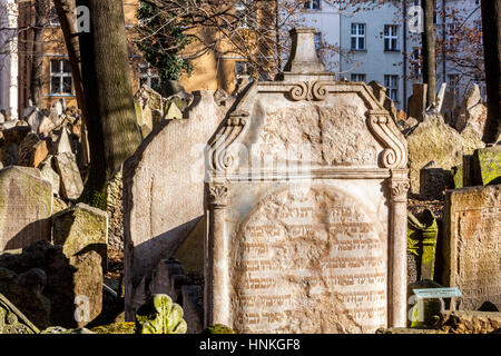 Tomba di Mordecai Maisel Praga Vecchio cimitero ebraico, quartiere ebraico Josefov, Praga Repubblica Ceca Foto Stock