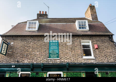 Lo stramazzo public house a Brentford, Middlesex Foto Stock