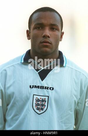 JULIAN JOACHIM INGHILTERRA U21 & Leicester City 06 Dicembre 1995 Foto Stock