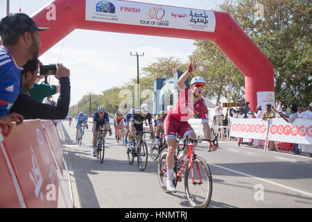 Naseem Park, Muscat Oman. Xiv Feb, 2017. Le 5 tappe Tour di Oman ha iniziato oggi con la partecipazione di 144 ciclista internazionale. La tappa di oggi ha vinto da Alexander Kristoff. Hawwa Al Qusimy/Alamy Live News Foto Stock