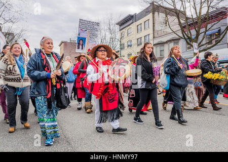 Downtown Eastside donna Memorial marzo, Vancouver, British Columbia, Canada. Credito: Michael Wheatley/Alamy Live News Foto Stock