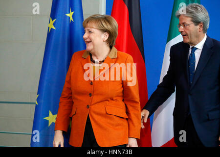 BKin Angela Merkel, Paolo Gentiloni - Treffen der dt. Bundeskanzlerin mit dem italienischen Premierminister, Bundeskanzleramt, 18. Januar 2017, Berlino Foto Stock