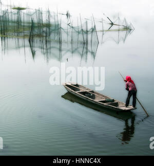 Villaggio di barche da pesca nella provincia di Jiangsu, Cina Foto Stock