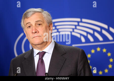 Bruxelles, Belgio - 30 Gennaio 2017: il Presidente del Parlamento europeo Antonio Tajani parla ai media dopo un incontro con il presidente bulgaro a Europea Foto Stock