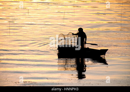 Scene in lago Atitlan, Guatemala Foto Stock