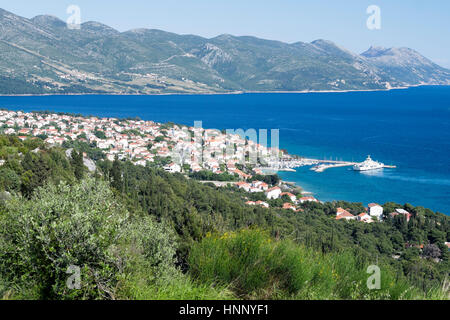 Vista in elevazione di Orebic, penisola di Peljesac Croazia. Foto Stock