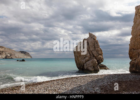 Roccia di Afrodite (Petra tou Romiou), vicino a Paphos, Cipro Foto Stock