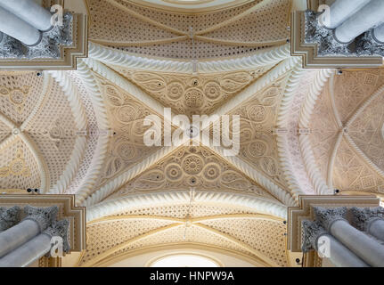 ERICE, Italia - 12 settembre 2015: soffitto della Cattedrale di Erice, provincia di Trapani in Sicilia. Italia Foto Stock