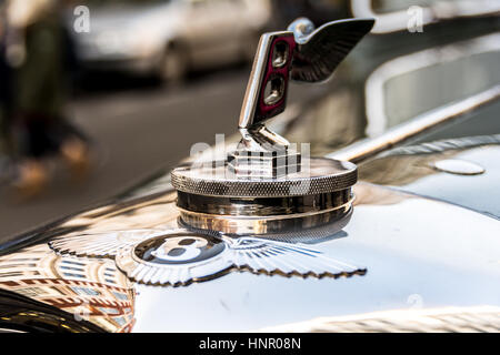 Bentley auto classica in Covent Garden di Londra, Regno Unito. Foto Stock