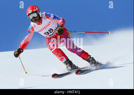 San Moritz, Svizzera. Xvi Feb, 2017. Atleta haitiano Celine Marti in azione a Mondiali di sci alpino a San Moritz, Svizzera, 16 febbraio 2017. Foto: Michael Kappeler/dpa/Alamy Live News Foto Stock