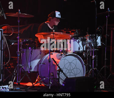 Fort Lauderdale Florida, Stati Uniti d'America. 15 Feb, 2017. Teatro vinile esegue alla Rivoluzione di febbraio 15, 2017 a Fort Lauderdale, Florida. Credito: Mpi04/media/punzone Alamy Live News Foto Stock