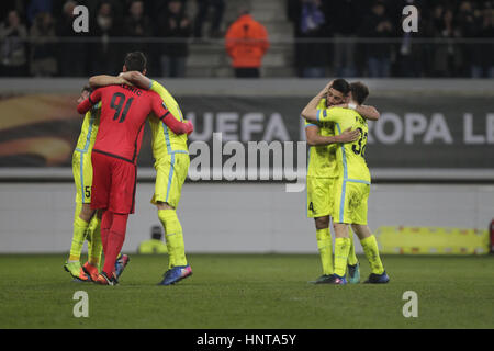 Belgio, Gand. Xvi Feb, 2017. Il 16 febbraio 2017, Gand, Belgio; Team Célébration Gand nell'Ghelamco Arena durante la UEFA Europa League 2016/2017 Round di 16, Credito: Laurent Lairys/Agence Locevaphotos/Alamy Live News Foto Stock