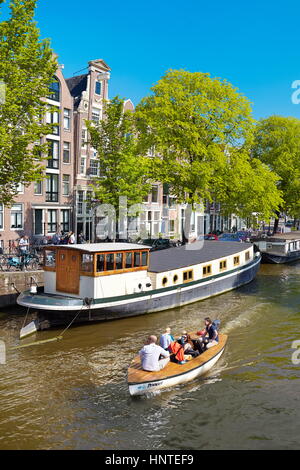 Amsterdam, Houseboat barge, canale di Amsterdam - Olanda, Paesi Bassi Foto Stock