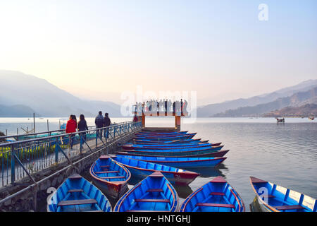 Fewa Lake, Pokhara, Nepal Foto Stock