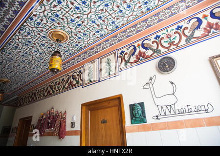 Popolari bilancio backpacker hotel,Hotel Pearl Palace,che ha un sacco di artwork e una terrazza sul tetto per bibite,i pasti nella Città Rosa,Jaipur Rajasthan,l'India. Foto Stock