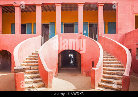 La casa di slave, Isola di Gorea, Sito Patrimonio Mondiale dell'UNESCO, vicino a Dakar, Senegal, Africa occidentale, Africa Foto Stock